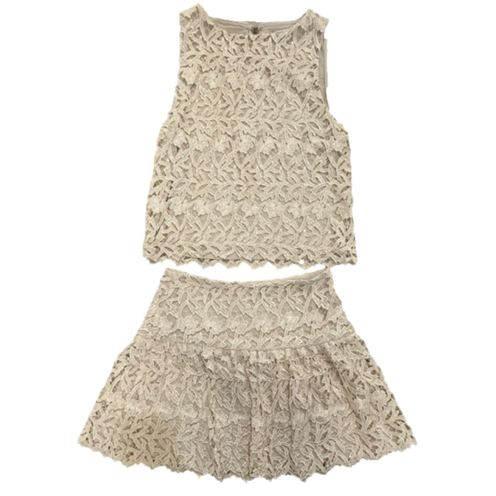 Alice + Olivia Amal Guipure Lace Top size M & Jayce Lace Mimi Ivory skirt size 4 - Picture 5 of 13